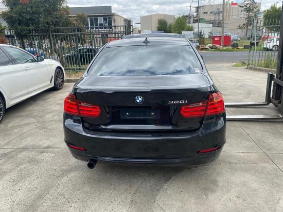 Bmw F30 320i 2012