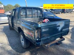 2004 Ford Courier