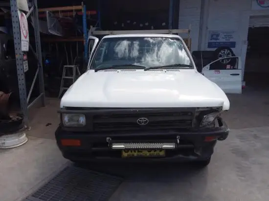 Toyota Hilux GRINNER may 1997 Parts & WreckingKingswood Sydney NSW