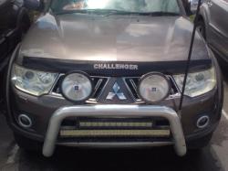 2011 Mitsubishi Challenger