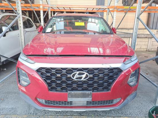 Hyundai  Santa 