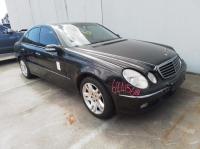 Mercedes Benz 320E 