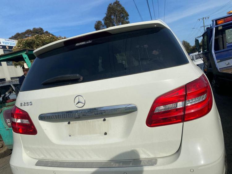 mercedes benz W246 2012 Parts & Wrecking