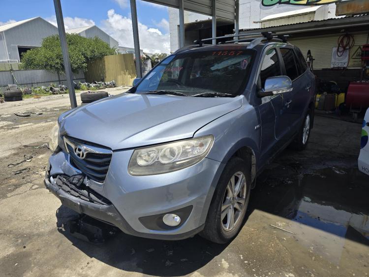 hyundai Santa Fe CM HIGHLANDER Feb 2011 Parts & Wrecking