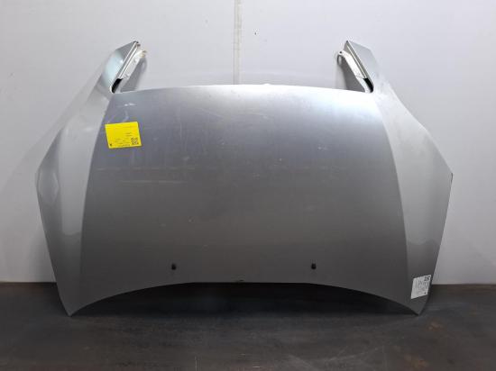 toyota avensis Bonnet / Hood 