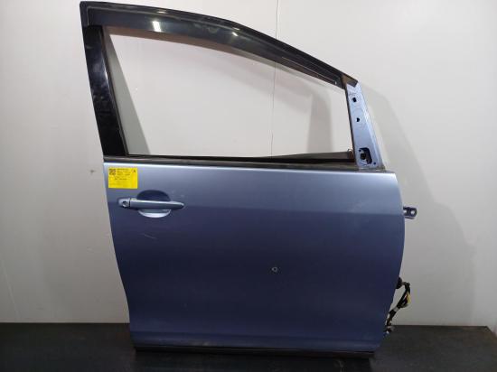 toyota tarago RIGHT FRONT DOOR 