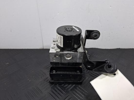 mazda 3 ABS PUMP/MODULATOR 