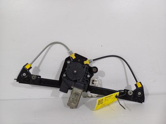 bmw 3 series RIGHT REAR WIND REG/MOTOR 