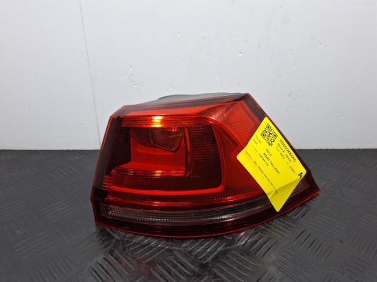 volkswagen Golf A7 Dec 2015 RIGHT TAILLIGHT 