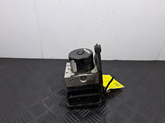 volkswagen Golf A6 May 2012 ABS PUMP/MODULATOR 