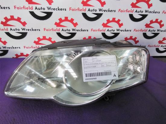 volkswagen passat LEFT HEADLAMP 