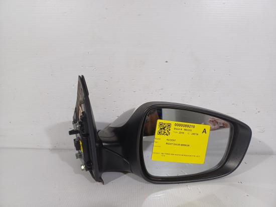 hyundai Accent RB May 2016 RIGHT DOOR MIRROR 
