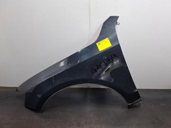 audi Q5 8R Nov 2011 LEFT GUARD 