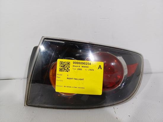 mazda 3 BK May 2005 RIGHT TAILLIGHT 