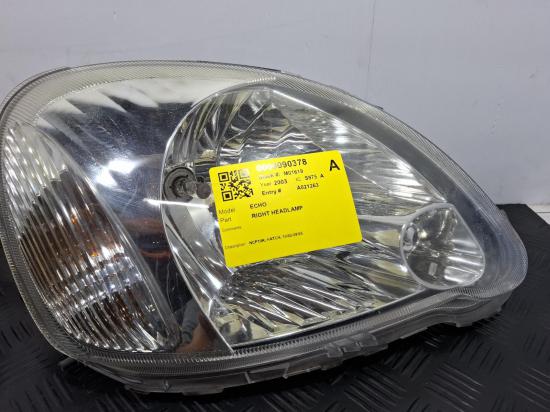 toyota Echo NCP10R Jul 2003 Right Headlamp 