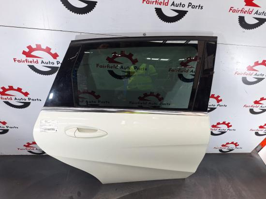 mercedes B Class 2017 RIGHT REAR DOOR 