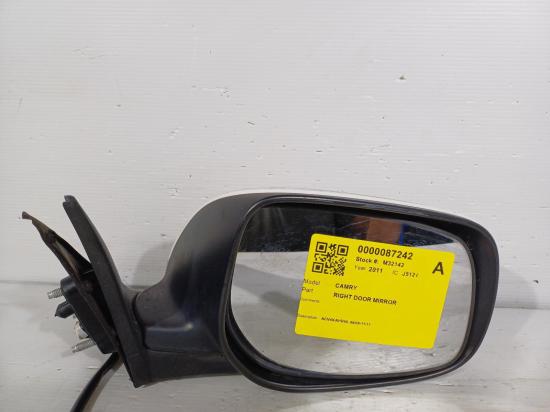 toyota Camry RITGH DOOR MIRROR 