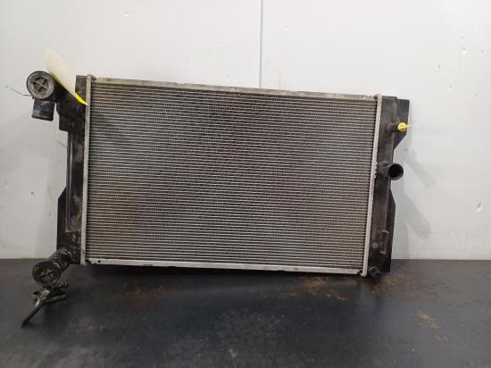 toyota Corolla ZRE172R Dec 2016 RADIATOR 