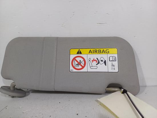toyota Corolla ZRE172R Dec 2016 LEFT SUN VISOR 