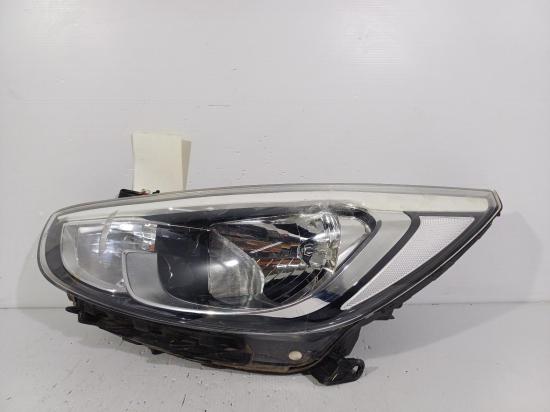 hyundai Accent RB Apr 2016 LEFT HEADLAMP 