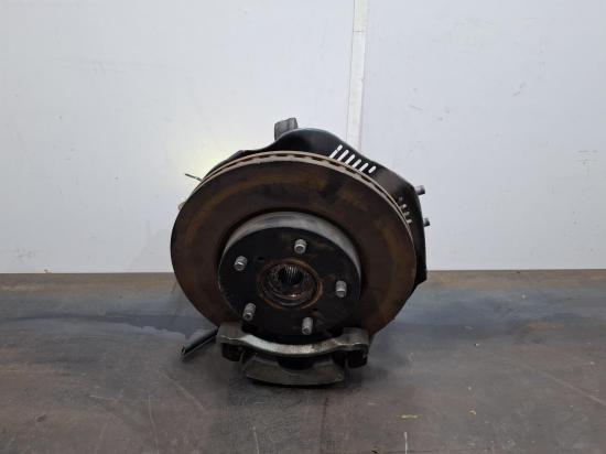 toyota Corolla LEFT FRONT HUB ASSEMBLY 