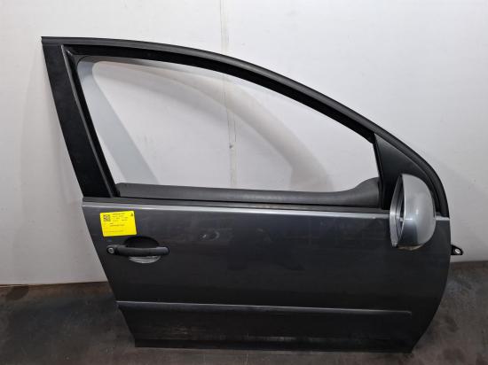 volkswagen Golf A5 May 2006 RIGHT FRONT DOOR 