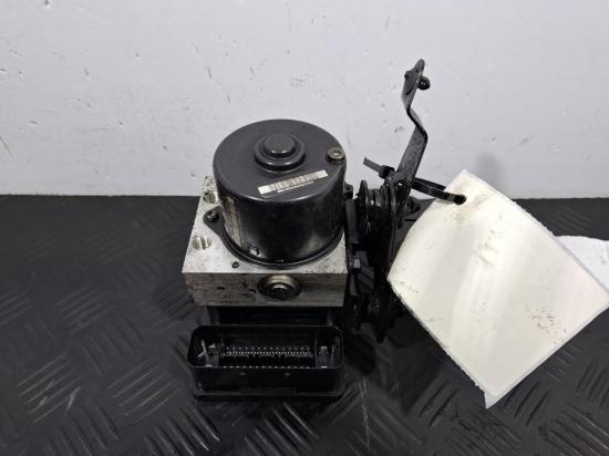 volkswagen Golf A5 May 2006 ABS PUMP/MODULATOR 