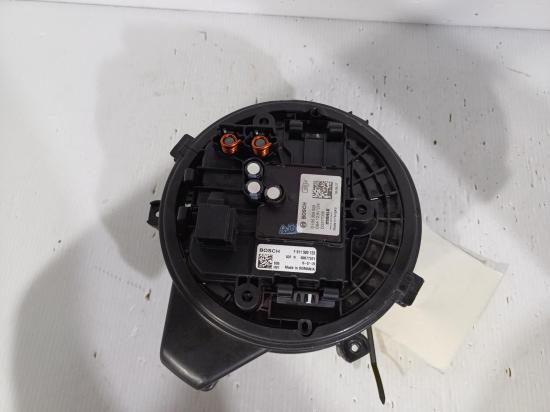 volvo Xc90 HEATER FAN MOTOR 
