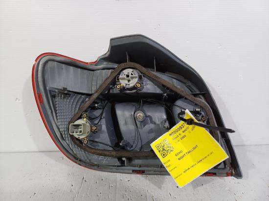 toyota Aurion NCP10R Feb 2005 RIGHT TAILLIGHT 