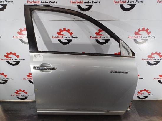 toyota Kluger Jul 2008 RIGHT FRONT DOOR 