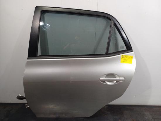 toyota Corolla ZRE152R Jan 2008 LEFT REAR DOOR 
