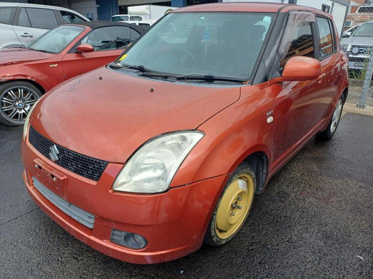 suzuki Swift SWIFT Jun 2006 Parts & Wrecking