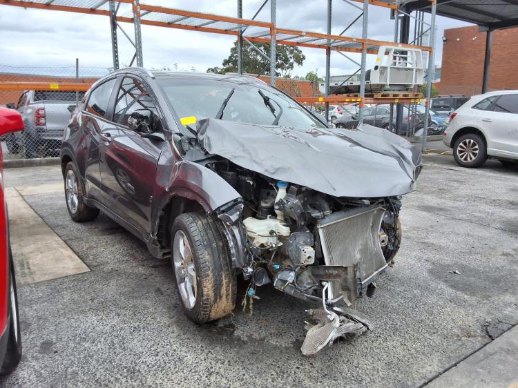 honda Hr V VTI-S Oct 2017 Parts & Wrecking