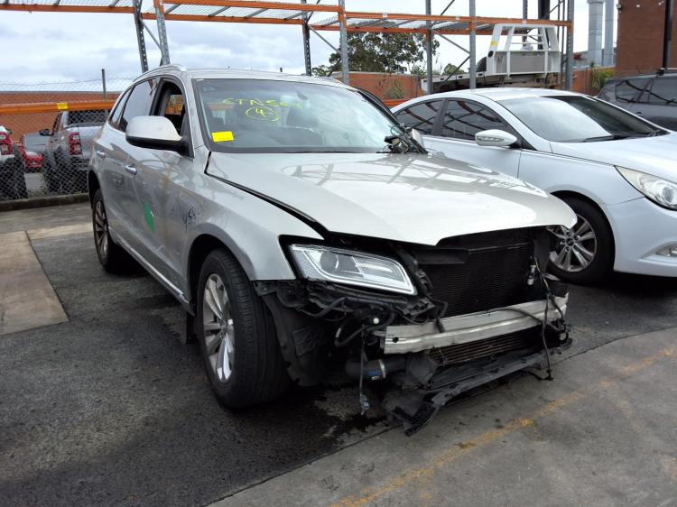 audi Q5 2.0 TDI QUATTRO May 2014 Parts & Wrecking
