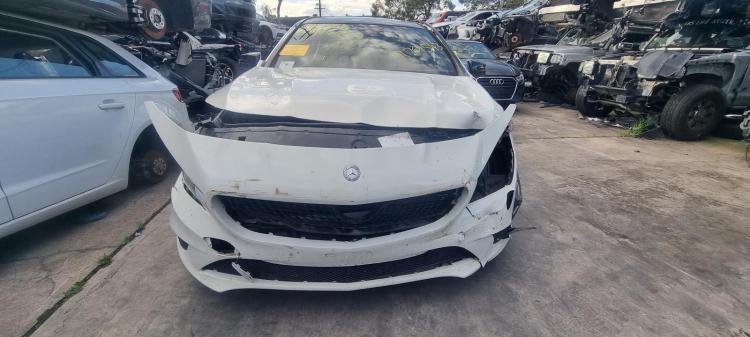 Mercedes Benz Cla Class 2015 image