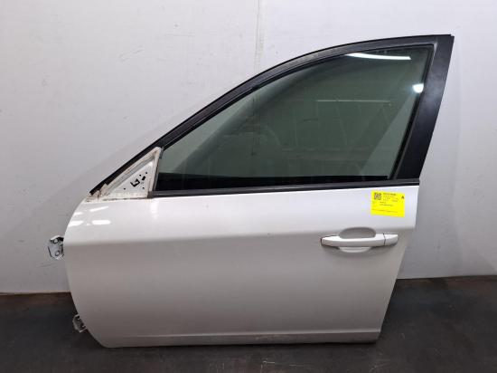 subaru Impreza LEFT FRONT DOOR 