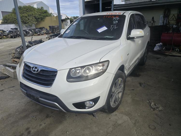 hyundai Santa Fe CM TRAIL EDITION Apr 2012 Parts & Wrecking