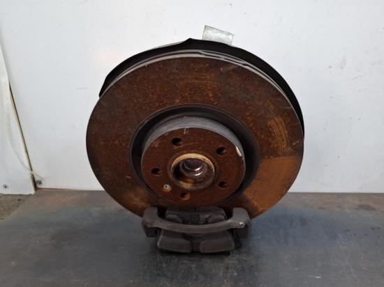 volvo Xc40 Jul 2019 RIGHT FRONT HUB ASSEMBLY 