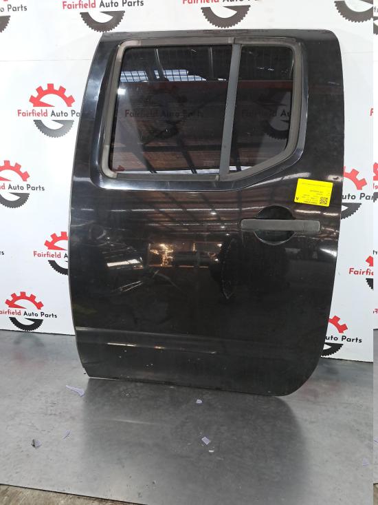 nissan Navara VSK D40 Sep 2008 LEFT REAR DOOR 