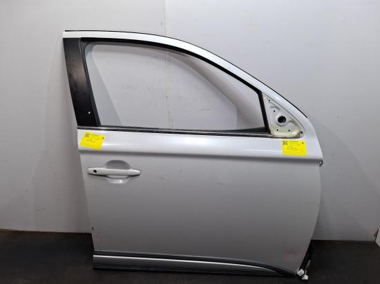 mitsubishi Outlander ZK Apr 2015 RIGHT FRONT DOOR 
