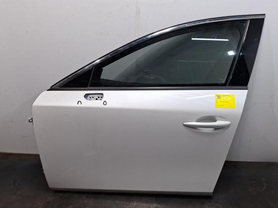 mazda 3 Jul 2019 LEFT FRONT DOOR 