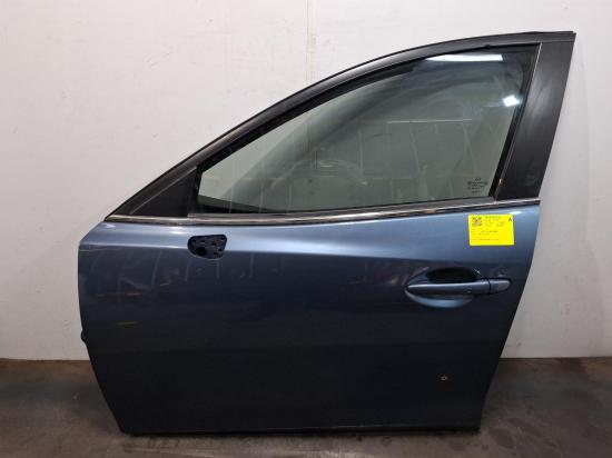 mazda 3 MAXX Sep 2015 LEFT FRONT DOOR 