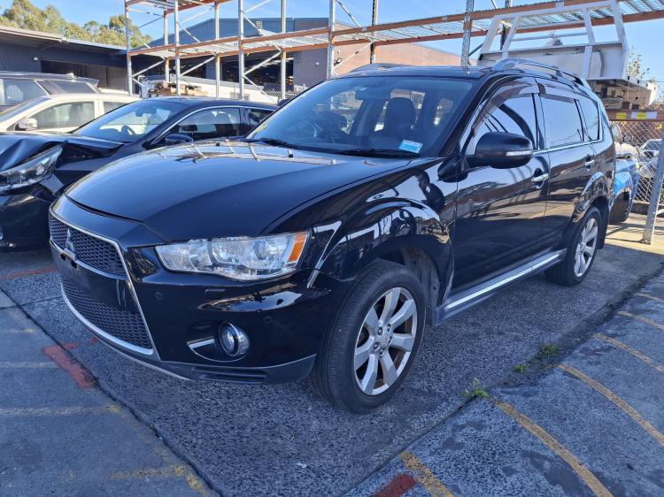 mitsubishi Outlander VRX 5 SEAT May 2010 Parts & Wrecking
