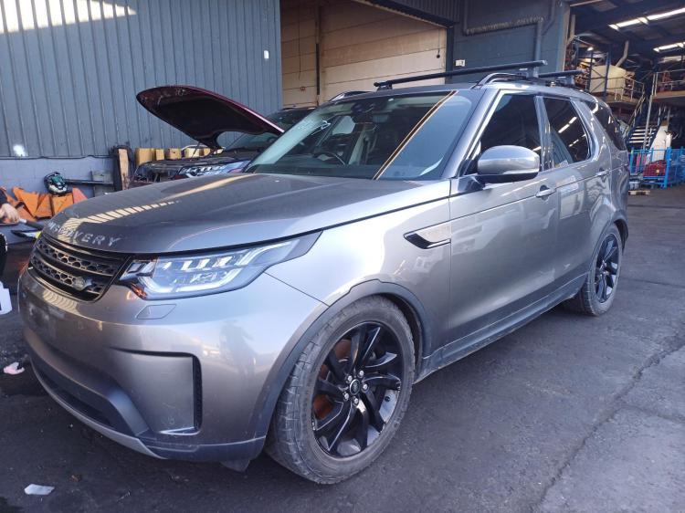 land rover Discovery TD4 SE May 2019 Parts & Wrecking