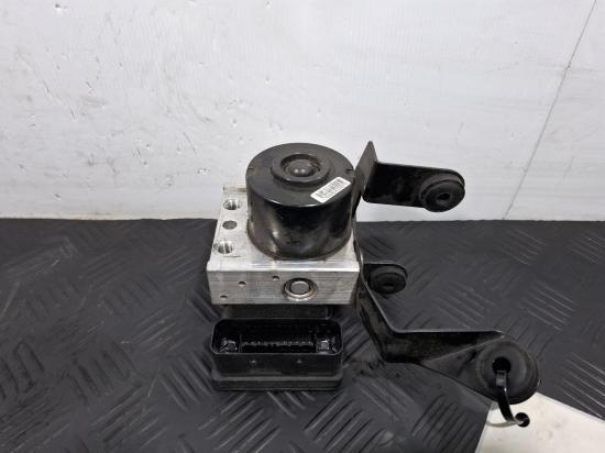 mazda 3 BK Dec 2008 ABS PUMP/MODULATOR 