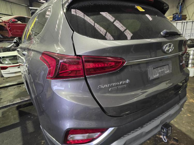 hyundai Santa Fe TM Apr 2019 Parts & Wrecking