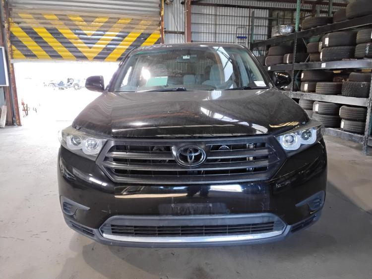 Toyota Kluger 2011 image