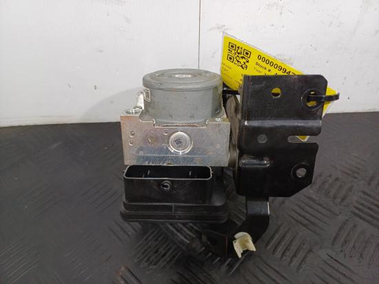 mazda 3 MAXX Nov 2016 ABS PUMP/MODULATOR 