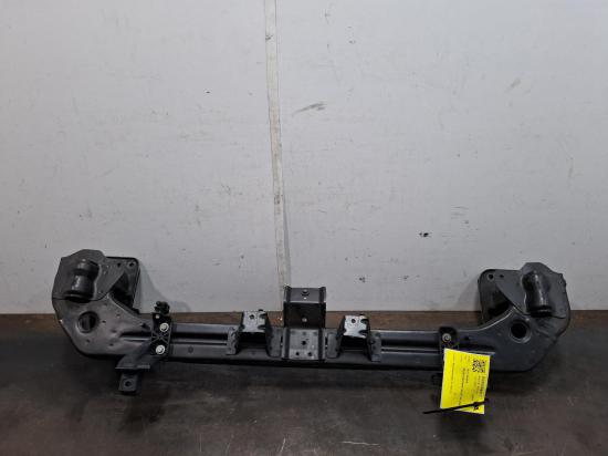 mitsubishi Outlander VRX 5 SEAT May 2010 FRONT BAR BRKT/REINFORCEMENT 