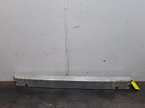 holden Commodore OMEGA Nov 2008 FRONT BAR BRKT/REINFORCEMENT 